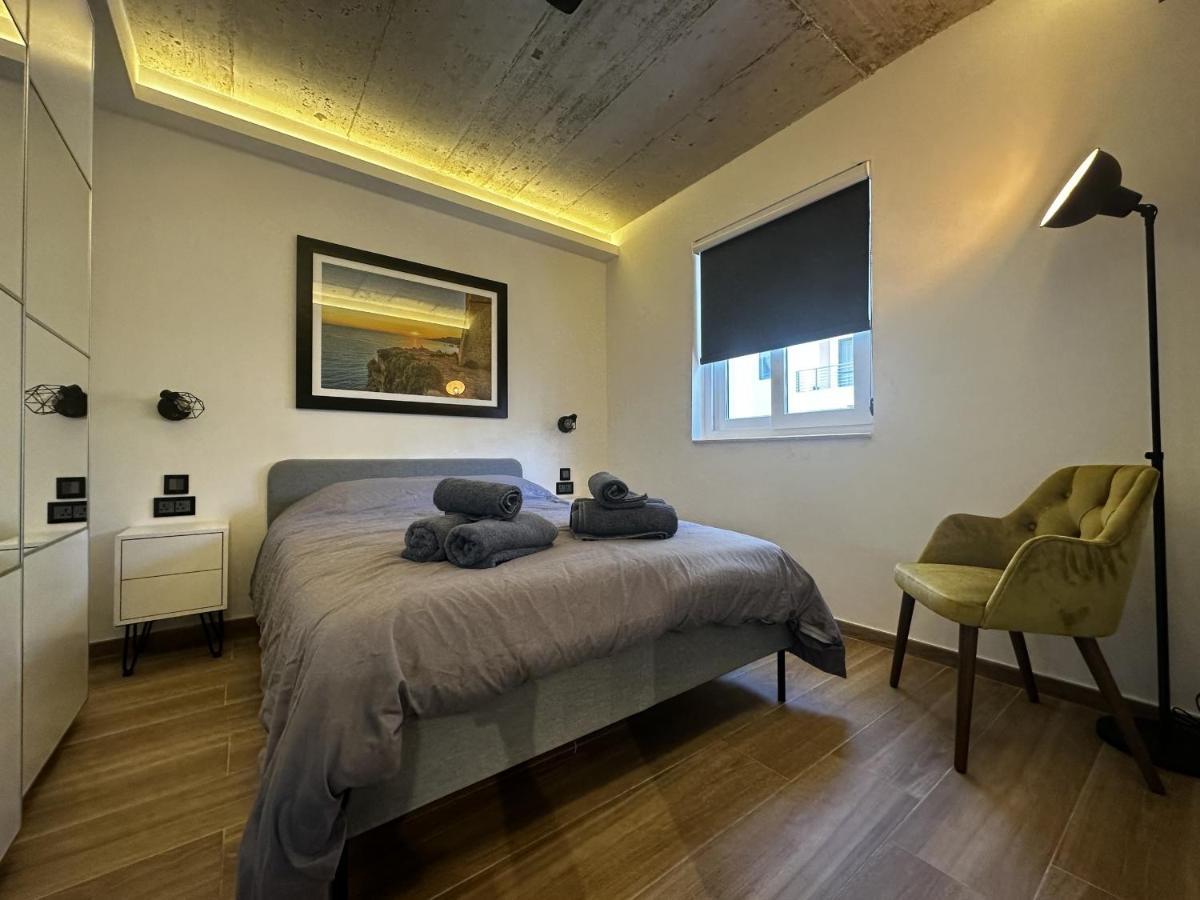 Qawra Holiday Apartment St. Paul's Bay Exteriör bild